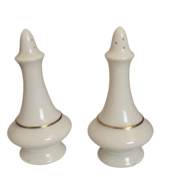 Vintage LENOX SALT & PEPPER SHAKERS-24% carat gold - Picture 2 of 3